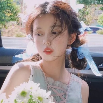 小资女孩向前冲